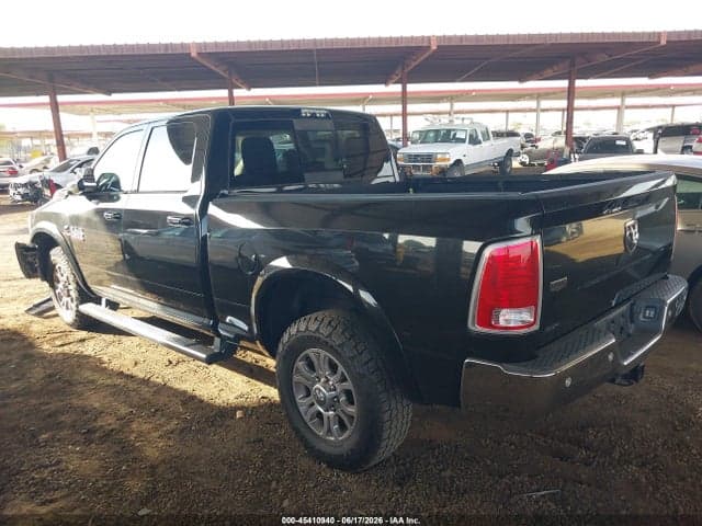 2017 RAM 2500 LIMITED 4X2 6'4 BOX 3