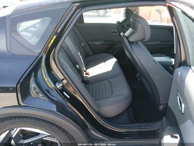 2025 KIA K4 EX 8
