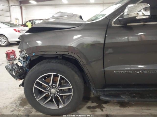 2018 JEEP GRAND CHEROKEE LIMITED 4X4 19
