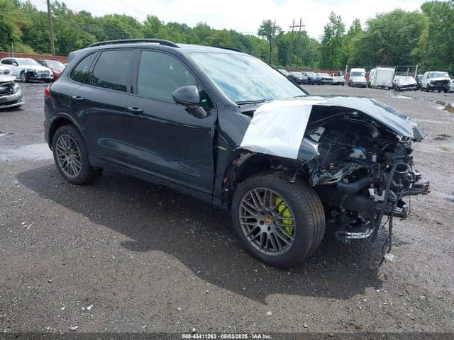 2018 PORSCHE CAYENNE E-HYBRID S PLATINUM EDITION - 1