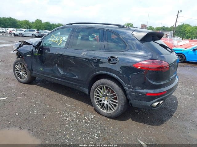 2018 PORSCHE CAYENNE E-HYBRID S PLATINUM EDITION 3