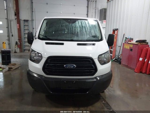 2019 FORD TRANSIT-150 17