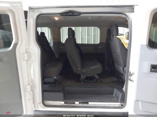 2019 FORD TRANSIT-150 8