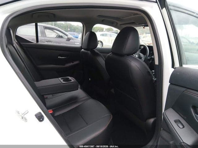 2021 NISSAN SENTRA SR XTRONIC CVT 8