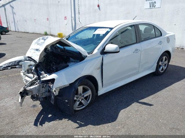 2013 MITSUBISHI LANCER SE 2
