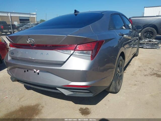 2023 HYUNDAI ELANTRA SEL 4
