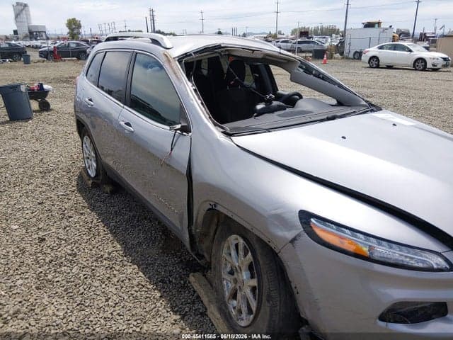 2017 JEEP CHEROKEE LATITUDE 4X4 15