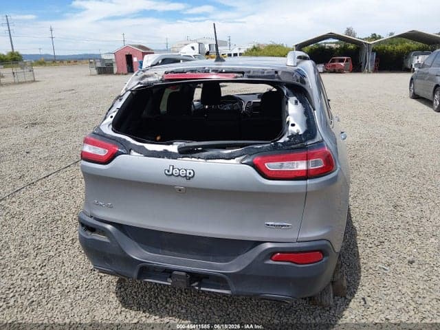2017 JEEP CHEROKEE LATITUDE 4X4 16