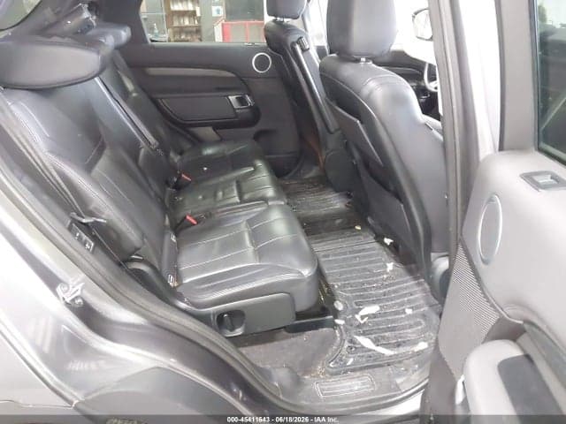 2017 LAND ROVER DISCOVERY 8
