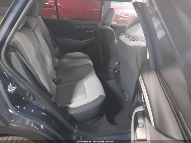 2025 SUBARU OUTBACK PREMIUM 8