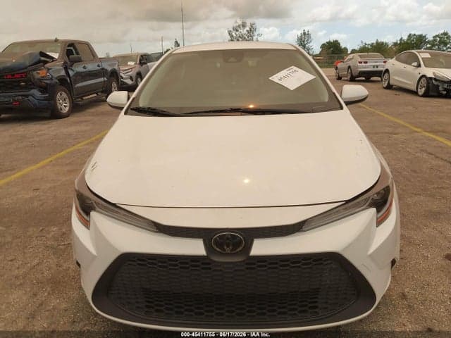 2022 TOYOTA COROLLA LE 12