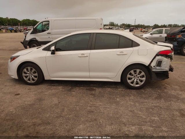 2022 TOYOTA COROLLA LE 14