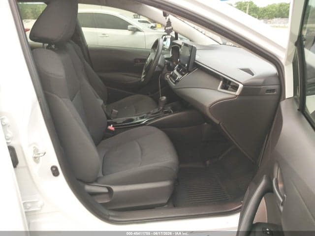2022 TOYOTA COROLLA LE 5