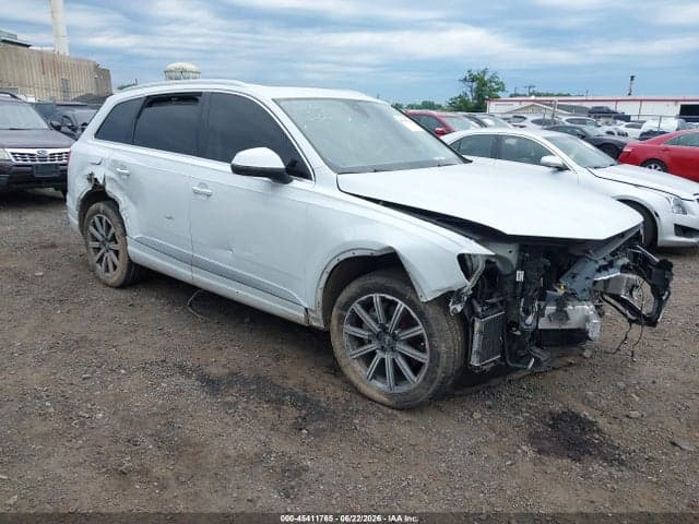 2019 AUDI Q7 1