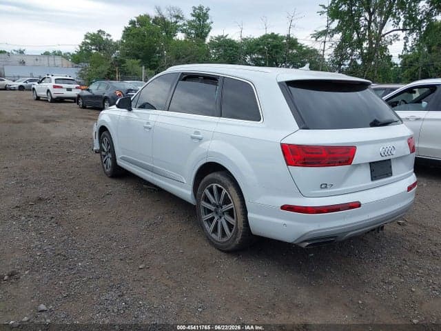 2019 AUDI Q7 3