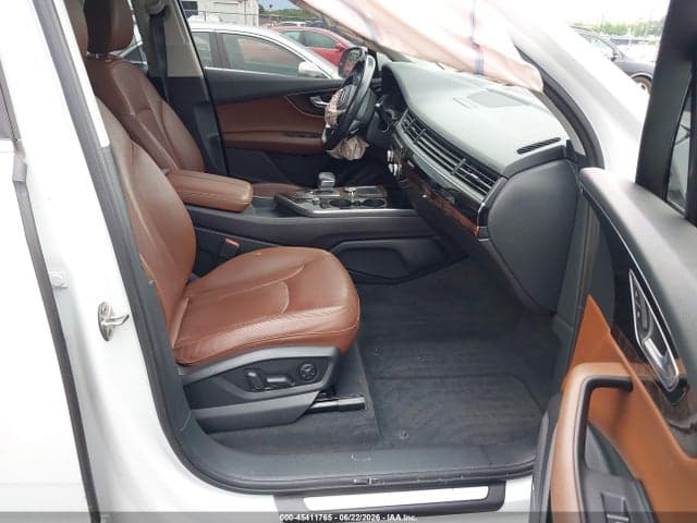 2019 AUDI Q7 5