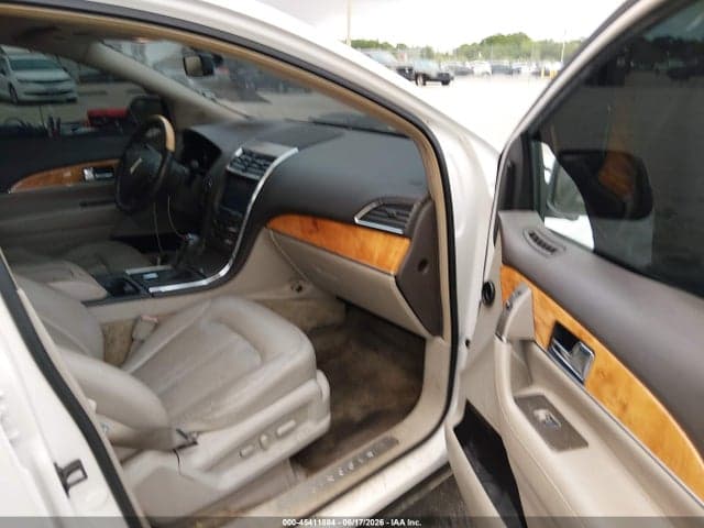 2012 LINCOLN MKX 5