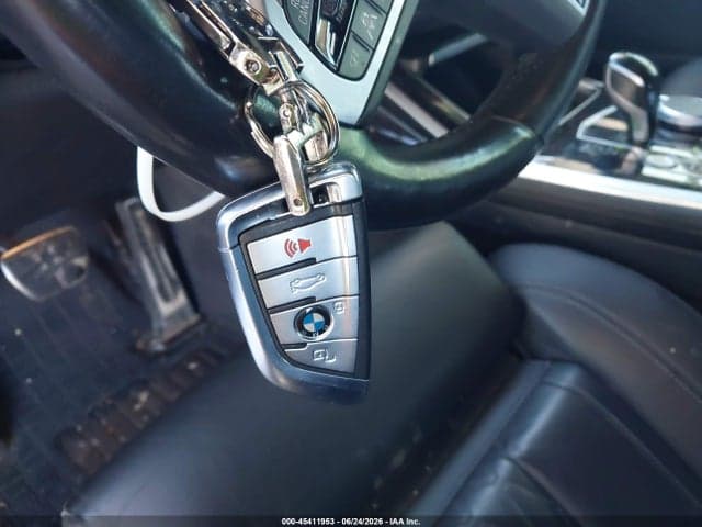 2022 BMW X7 M50I 11