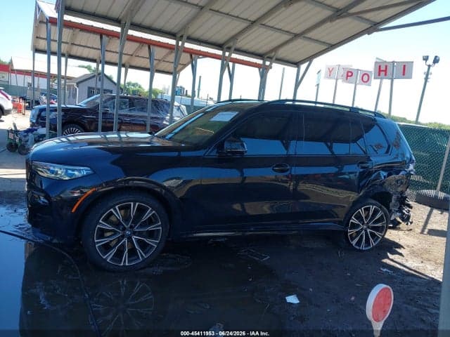 2022 BMW X7 M50I 15