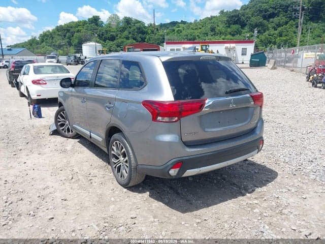 2018 MITSUBISHI OUTLANDER ES/LE/SE/SEL 3