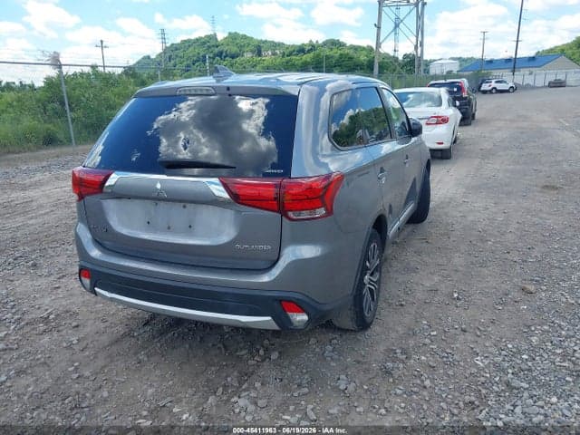 2018 MITSUBISHI OUTLANDER ES/LE/SE/SEL 4