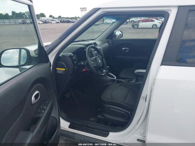 2018 KIA SOUL + 19