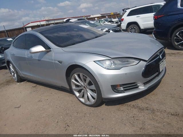 2015 TESLA MODEL S