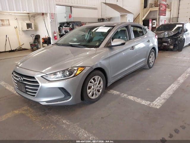 2017 HYUNDAI ELANTRA SE 2