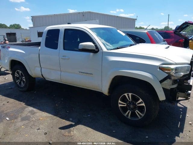 2018 TOYOTA TACOMA TRD SPORT 14