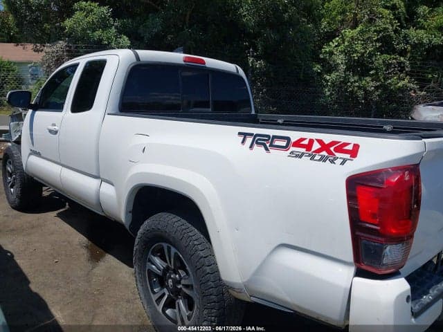 2018 TOYOTA TACOMA TRD SPORT 15