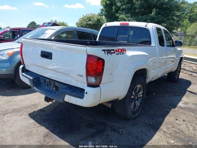 2018 TOYOTA TACOMA TRD SPORT 4