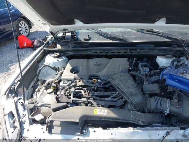 2025 TOYOTA CAMRY XLE 10
