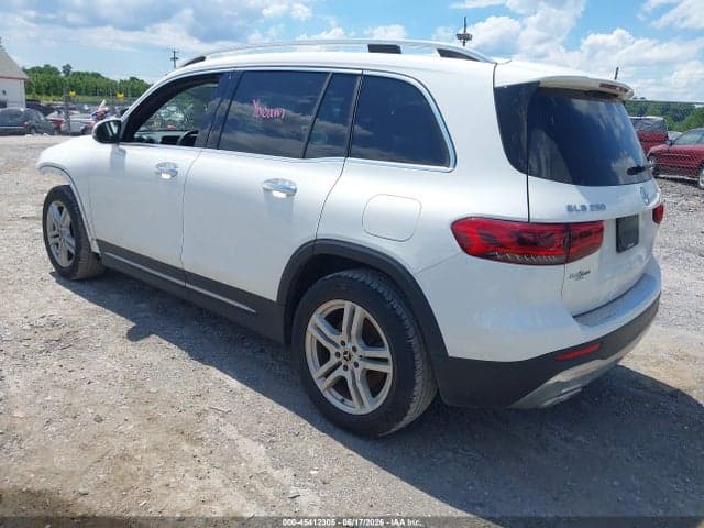 2023 MERCEDES-BENZ GLB 250 4MATIC 3