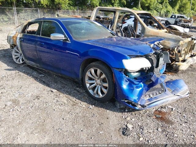 2018 CHRYSLER 300 TOURING 1
