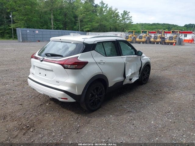 2024 NISSAN KICKS SV XTRONIC CVT 4