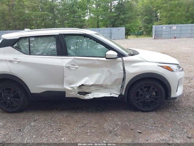 2024 NISSAN KICKS SV XTRONIC CVT 6