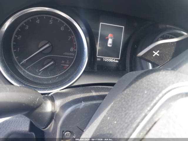 2020 TOYOTA CAMRY SE 7
