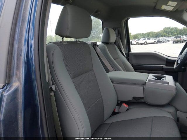 2017 FORD F-150 XL 8
