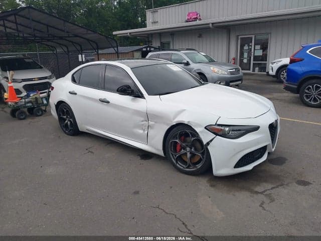 2019 ALFA ROMEO GIULIA TI SPORT CARBON AWD