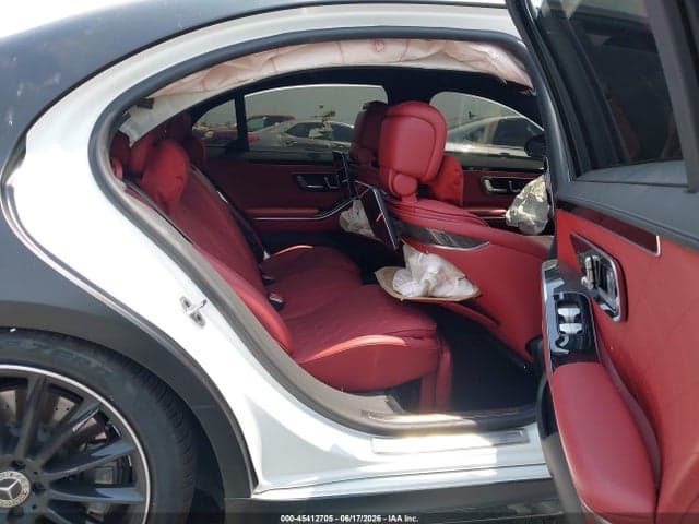 2025 MERCEDES-BENZ S 580 4MATIC 8