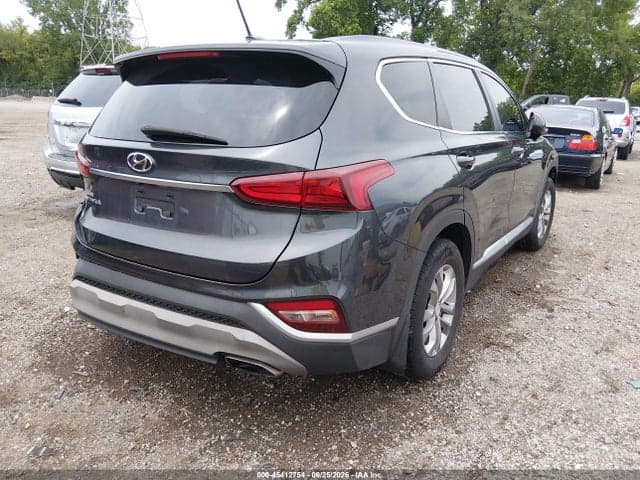 2020 HYUNDAI SANTA FE SE 4
