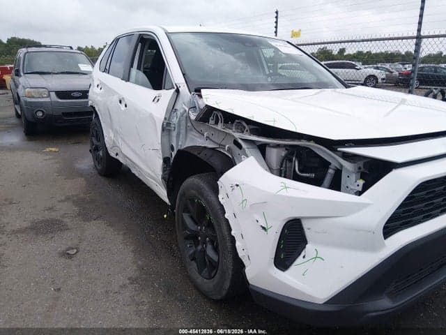 2023 TOYOTA RAV4 LE 6