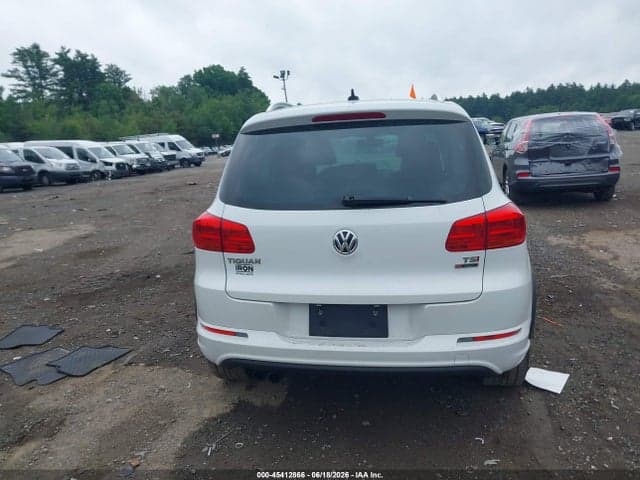 2017 VOLKSWAGEN TIGUAN 2.0T SPORT 15