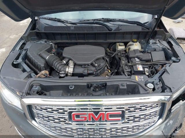 2018 GMC ACADIA DENALI 10