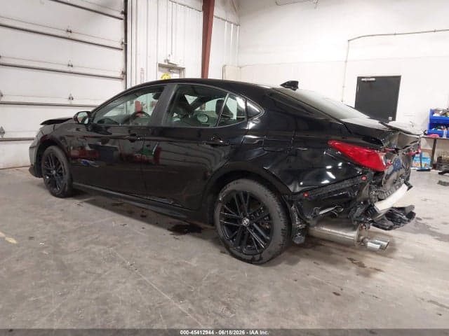 2025 TOYOTA CAMRY SE 3