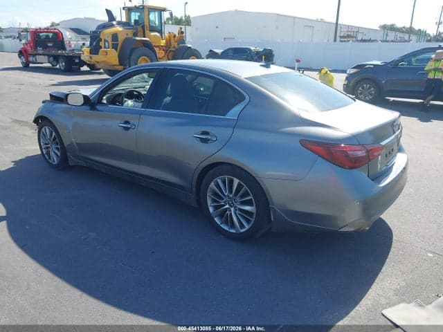 2018 INFINITI Q50 3.0T LUXE 4