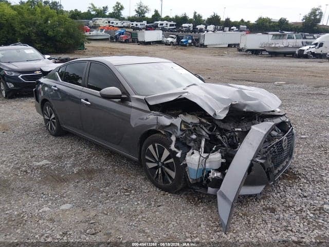 2021 NISSAN ALTIMA SV FWD