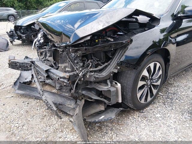 2017 HONDA ACCORD HYBRID EX-L 6