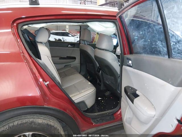 2017 KIA SPORTAGE EX 8