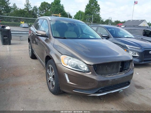 2015 VOLVO XC60 T6 1